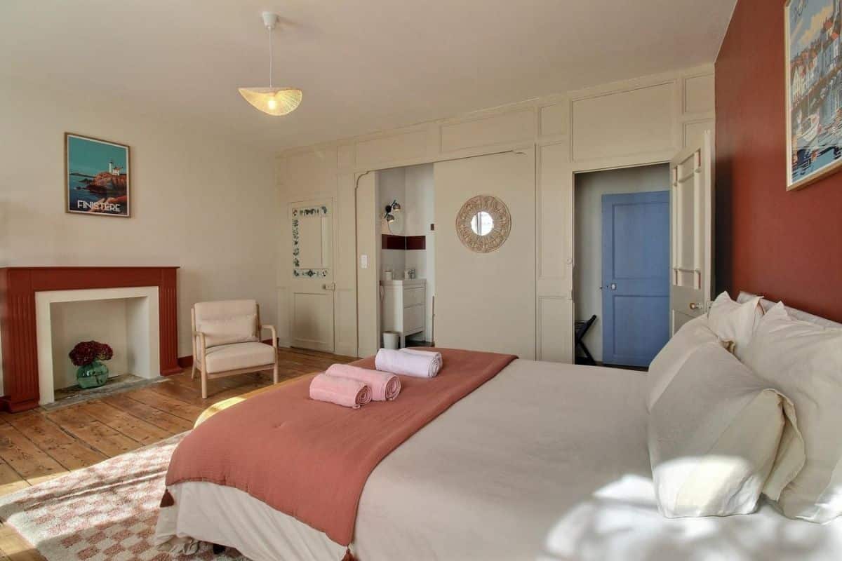 chambre terracotta conviviale maison hote presbytere capistes